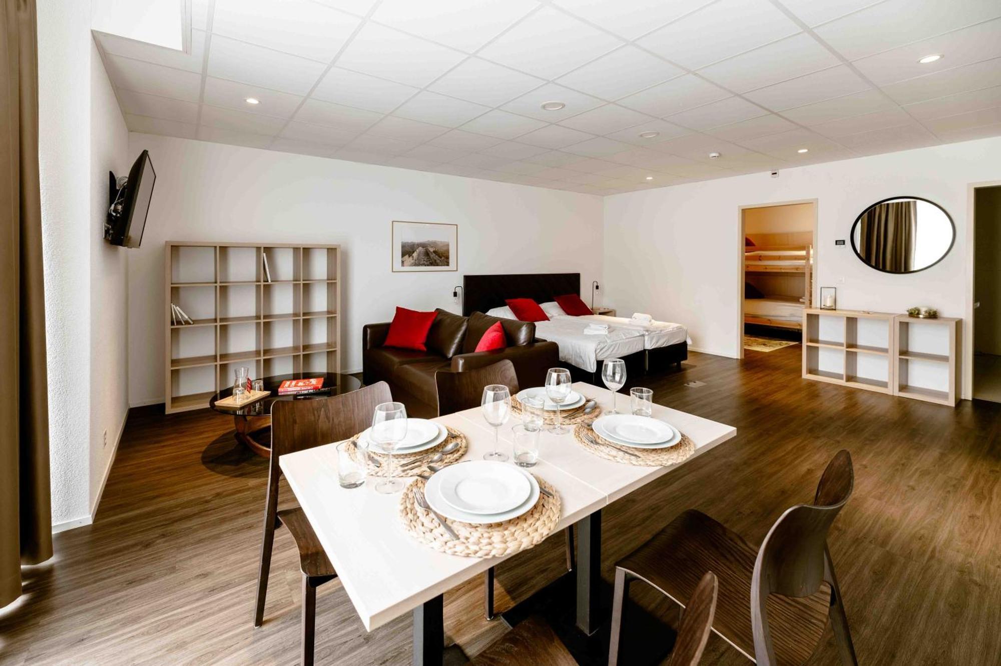 Los Lorentes Hotel Bern Airport Belp Exterior photo