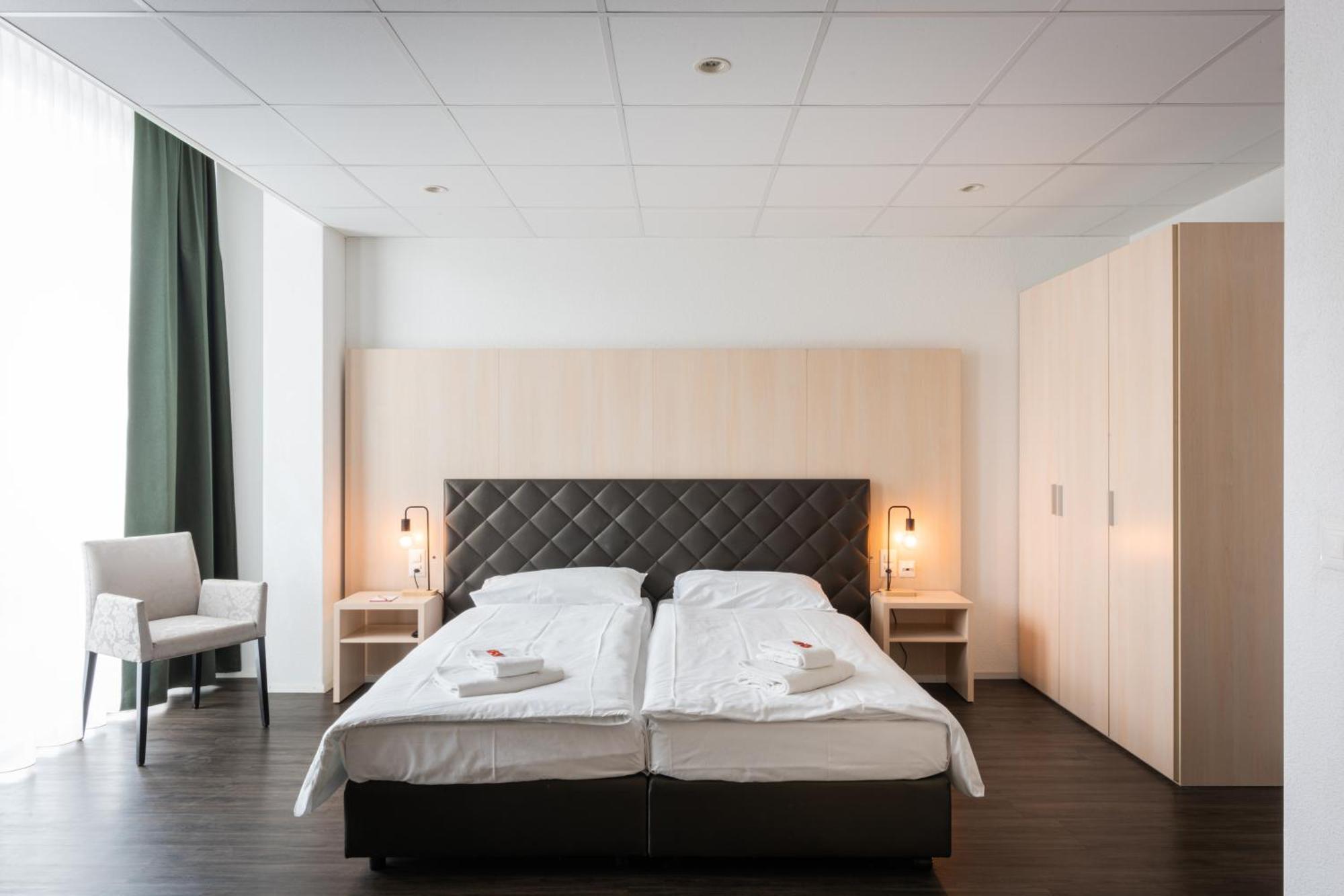 Los Lorentes Hotel Bern Airport Belp Exterior photo