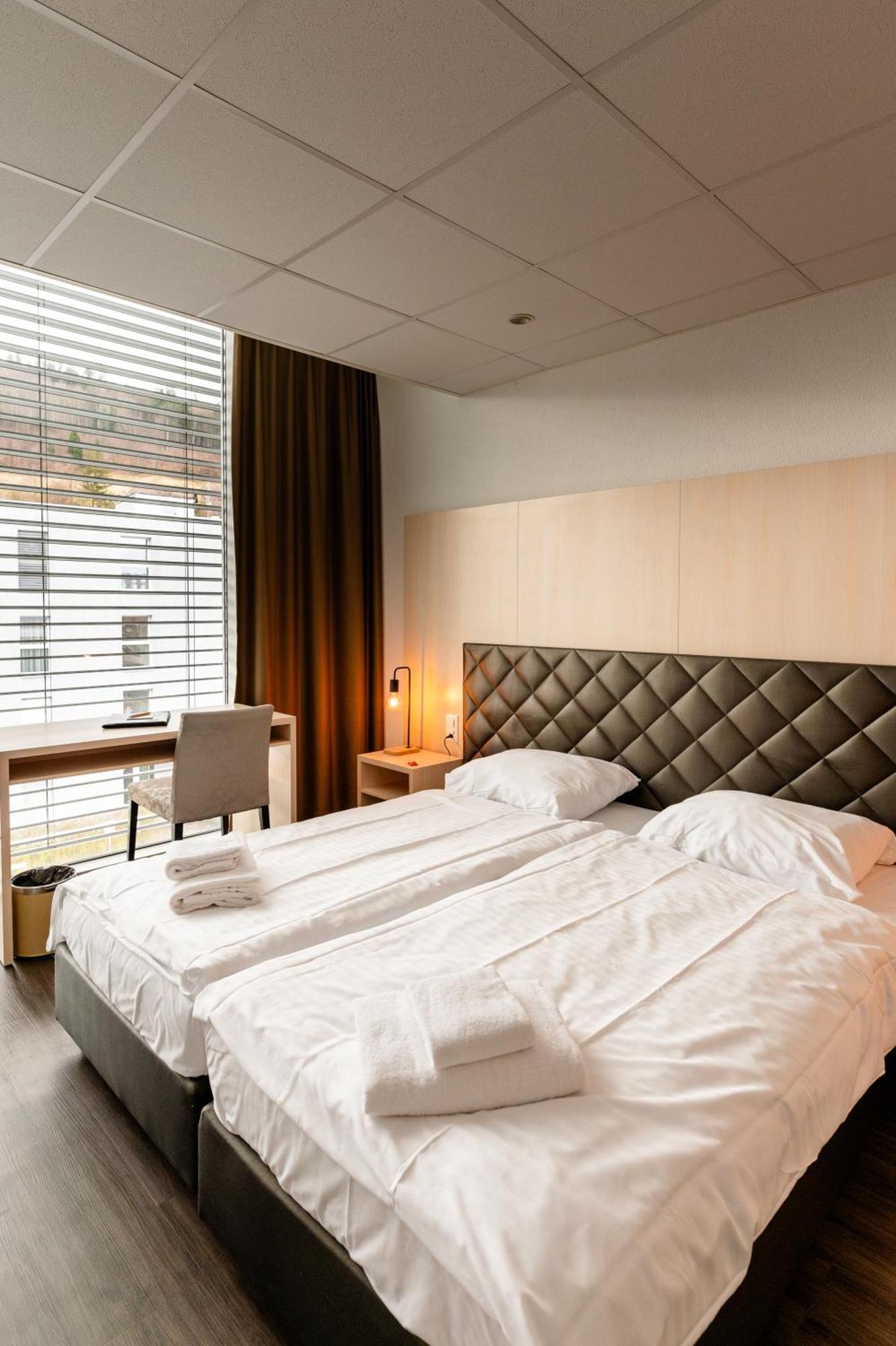 Los Lorentes Hotel Bern Airport Belp Exterior photo